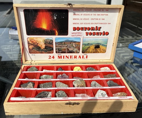 Mineralsammlung vom vesus - mineralsammlung,