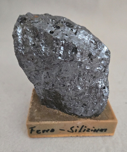 Ferro silizium aus sammlung - aus,