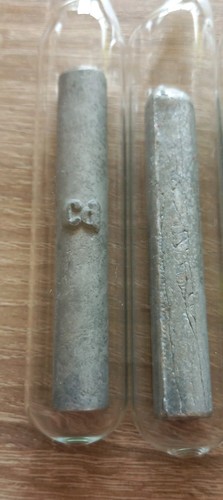 Cadmium metall element - cadmium, in